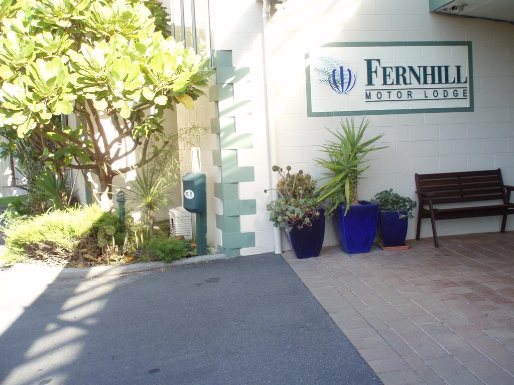 Fernhill Motor Lodge Lower Hutt Exteriör bild