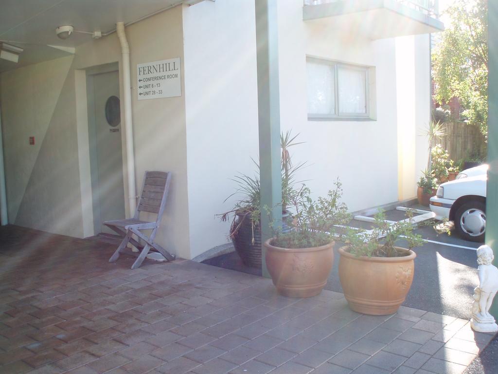 Fernhill Motor Lodge Lower Hutt Exteriör bild