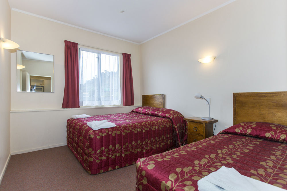 Fernhill Motor Lodge Lower Hutt Exteriör bild