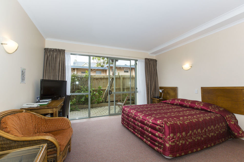 Fernhill Motor Lodge Lower Hutt Exteriör bild