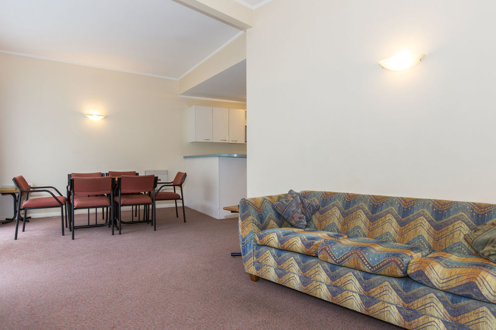 Fernhill Motor Lodge Lower Hutt Exteriör bild
