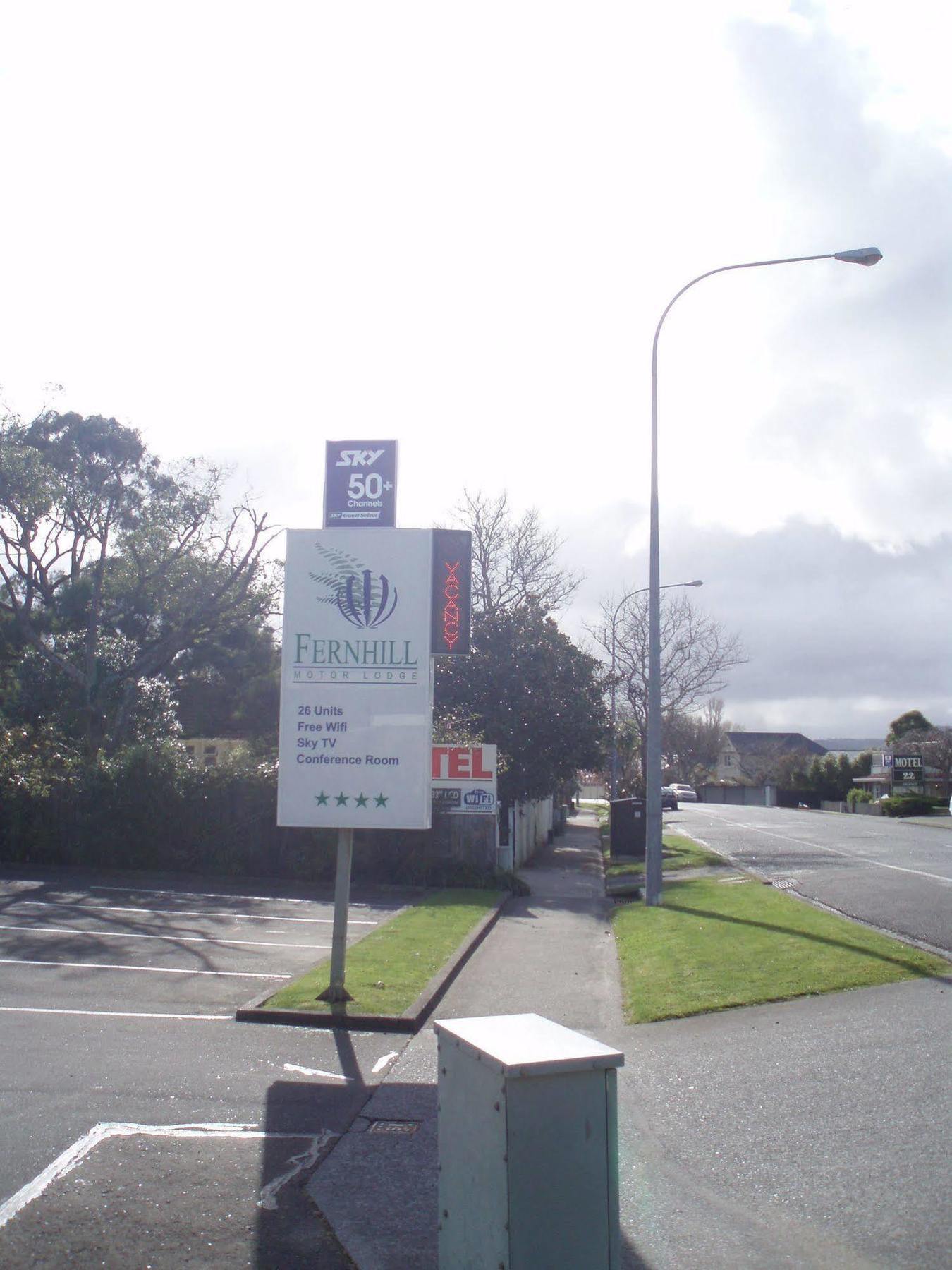 Fernhill Motor Lodge Lower Hutt Exteriör bild